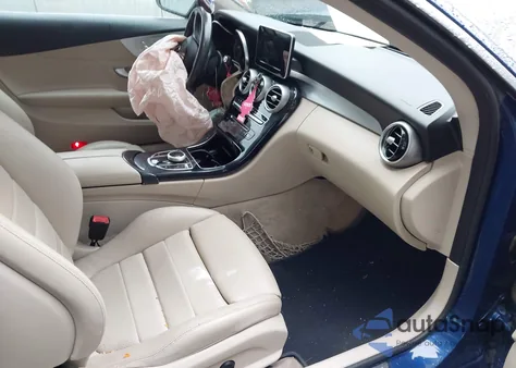 2017 Mercedes-Benz C 300 from USA, damaged, VIN WDDWJ4JB0HF383659